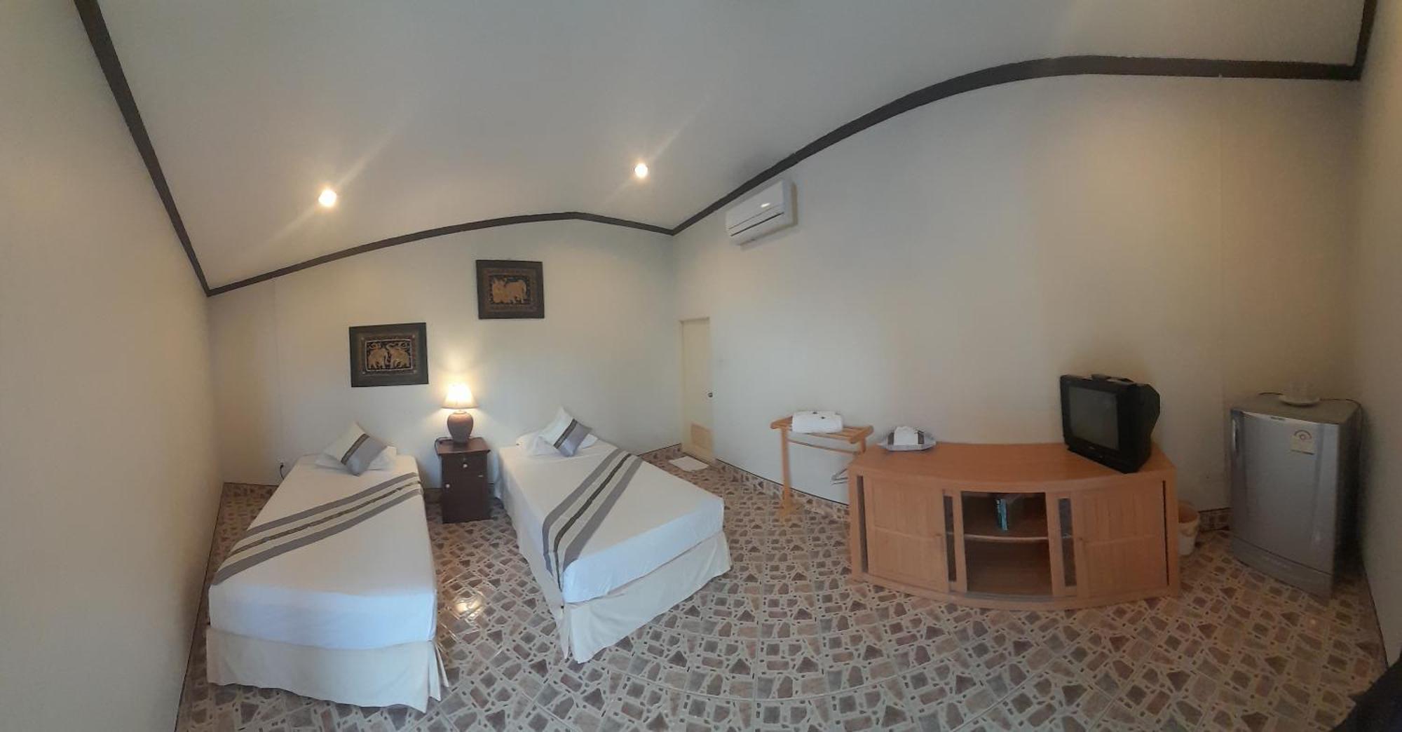 Orchid House Pantai Kamala Luaran gambar