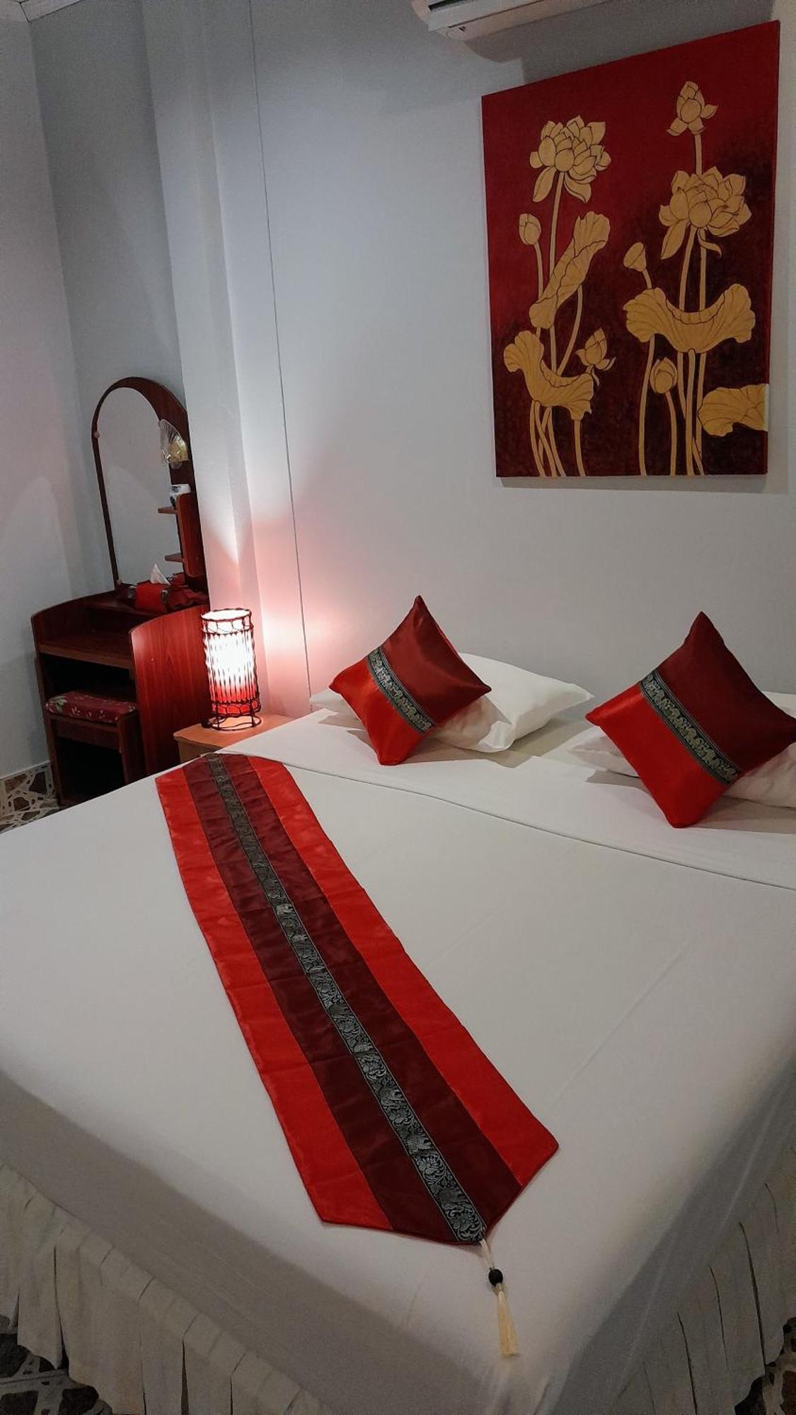 Orchid House Pantai Kamala Luaran gambar
